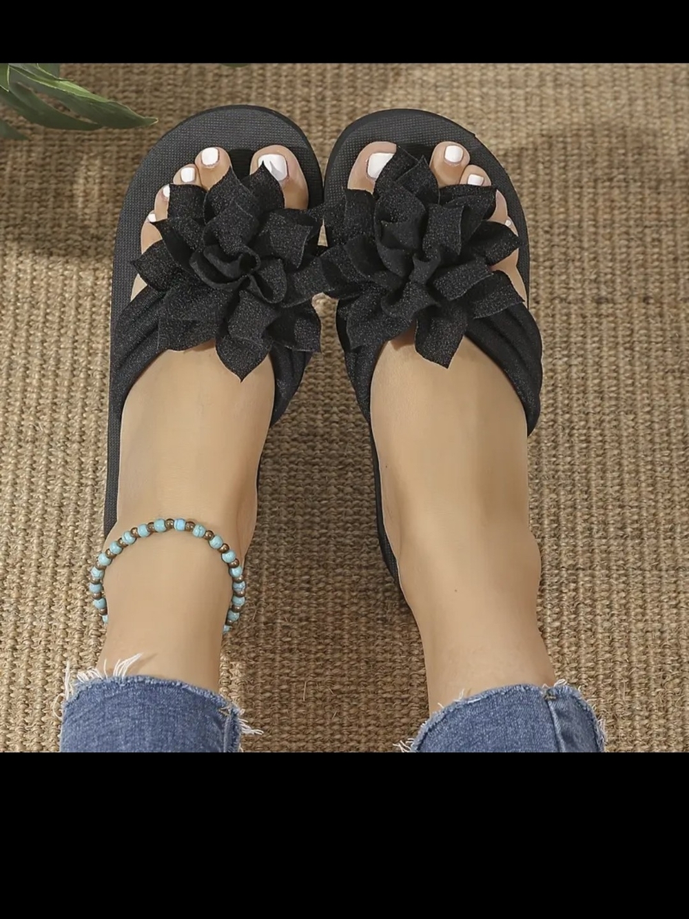 Black Floral Accent Women's Slide Sandals